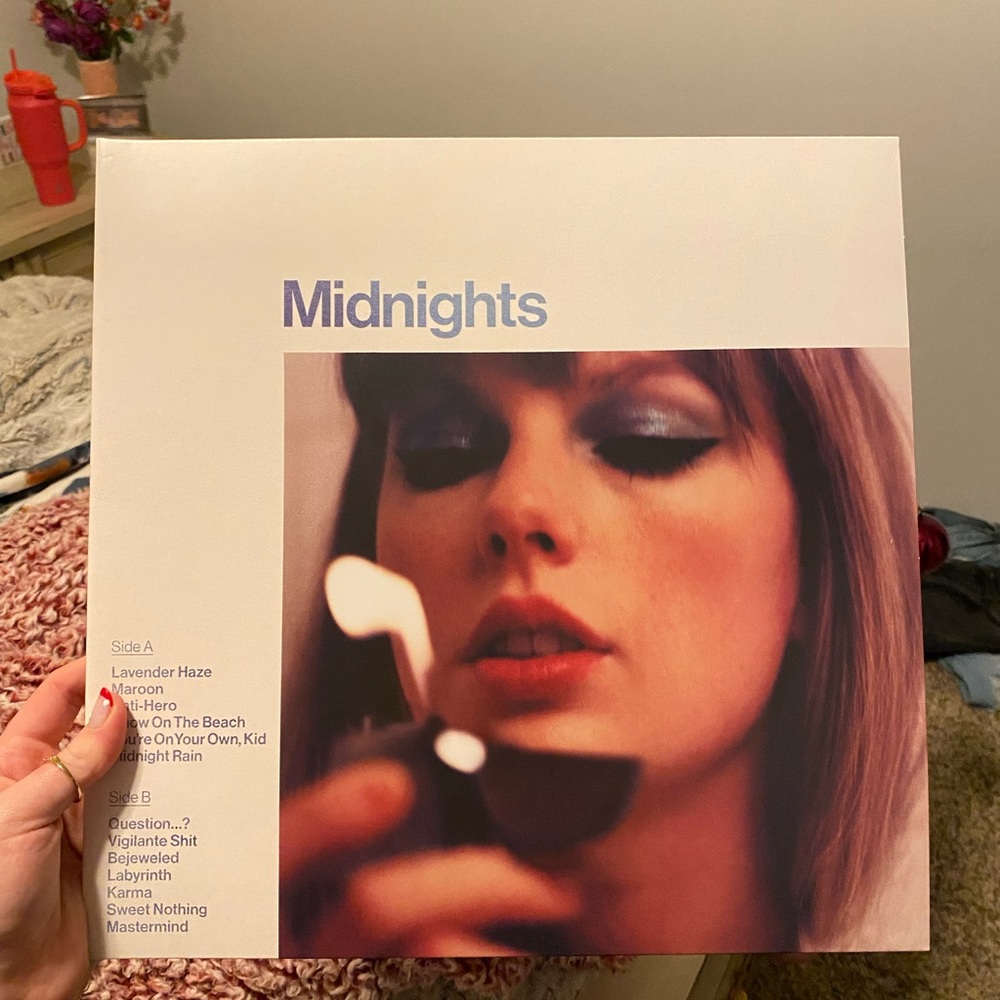 taylor swift signed vinyl